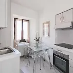 Francisca, Domaso, 公寓 多马索