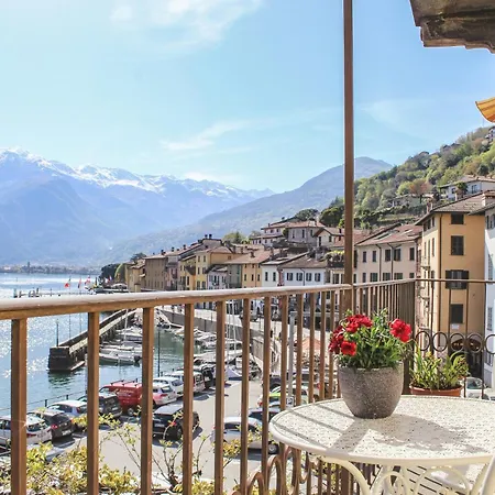 Francisca, Domaso, *