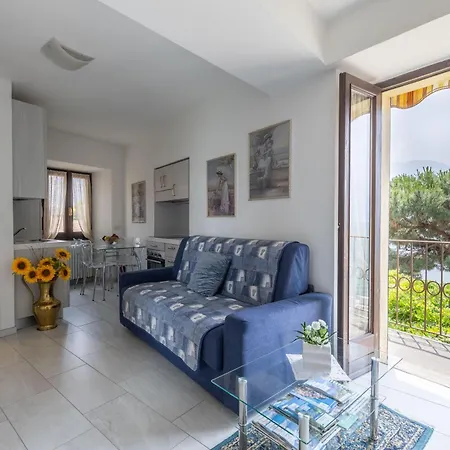 Francisca, Domaso, Apartament Domaso